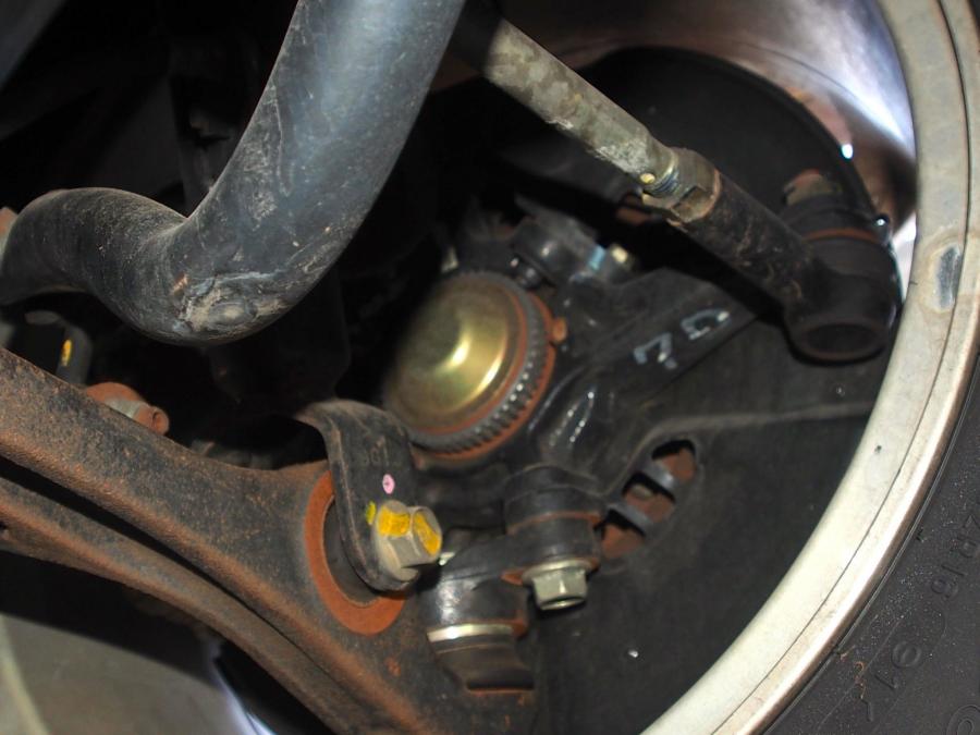 Днище и подвеска Honda S2000 (AP1) 2000 года  (фото 115 из 131)
